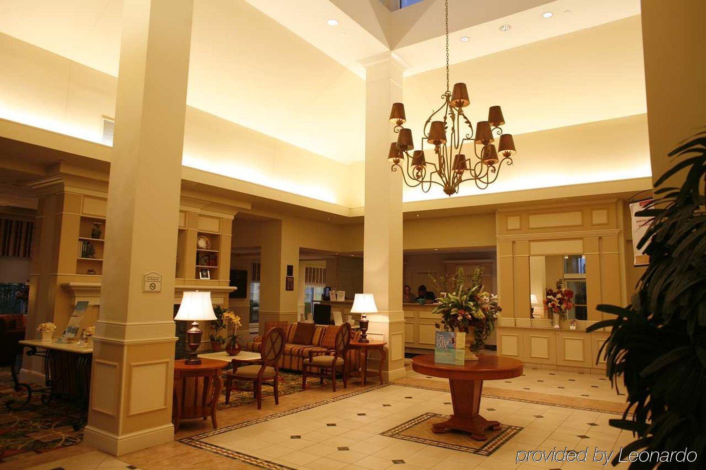 Hilton Garden Inn Edison/Raritan Center Interior photo
